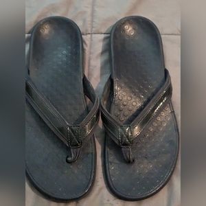 Vionic sandals